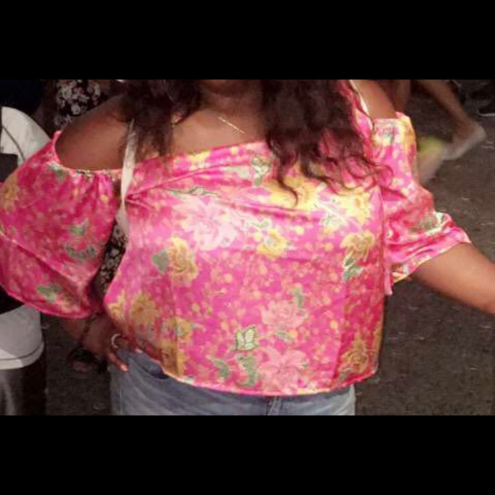Off The Shoulder Pink Floral top